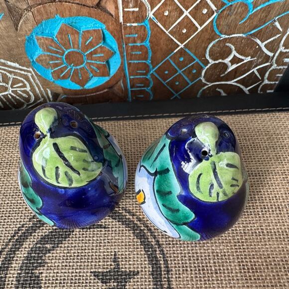 Handmade Talavera Pottery Salt & Pepper Shakers Mexico Ceramic Pear Shape Floral - Picture 4 of 4